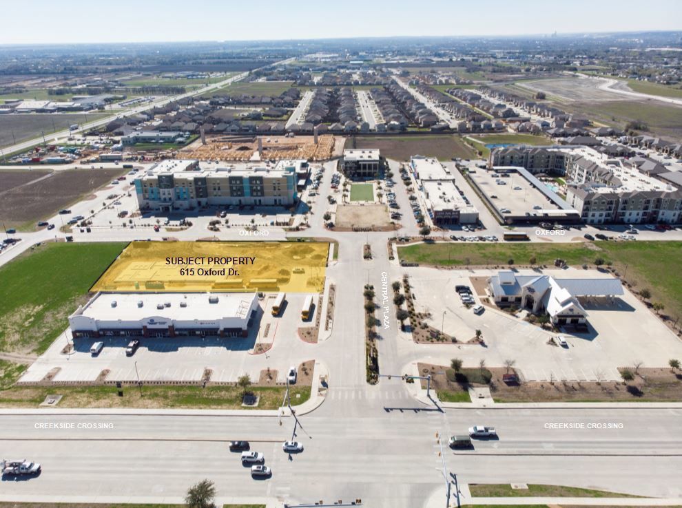 Brand New Office Space in High Growth Area: 615 Oxford Dr, New Braunfels, TX 78130